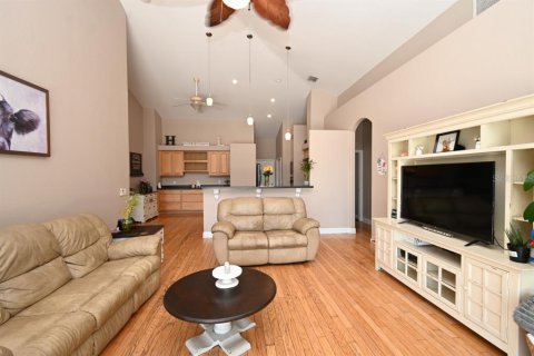 Casa en venta en San Antonio, Florida, 4 dormitorios, 219.25 m2 № 2227284 - foto 12