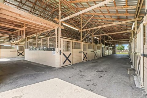 Villa ou maison à louer à Ocala, Floride: 3 chambres, 162.49 m2 № 2388137 - photo 5