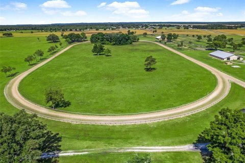 Villa ou maison à louer à Ocala, Floride: 3 chambres, 162.49 m2 № 2388137 - photo 27