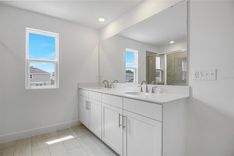 Villa ou maison à vendre à Mount Dora, Floride: 5 chambres, 281.49 m2 № 1898937 - photo 15