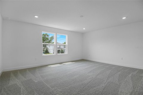 Casa en venta en Mount Dora, Florida, 5 dormitorios, 281.49 m2 № 1898937 - foto 14