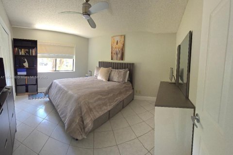 Condo in Weston, Florida, 2 bedrooms  № 1854957 - photo 7