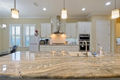 House in Lake Mary, Florida 4 bedrooms, 397.81 sq.m. № 1586683 - photo 10