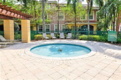 Condo in Coral Springs, Florida, 1 bedroom  № 1960646 - photo 21