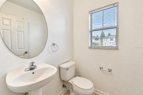 Touwnhouse à louer à Tampa, Floride: 2 chambres, 111.48 m2 № 2388705 - photo 13