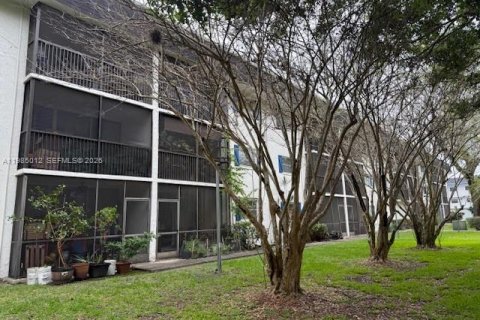 Condominio en Davie, Florida, 2 dormitorios  № 2048651