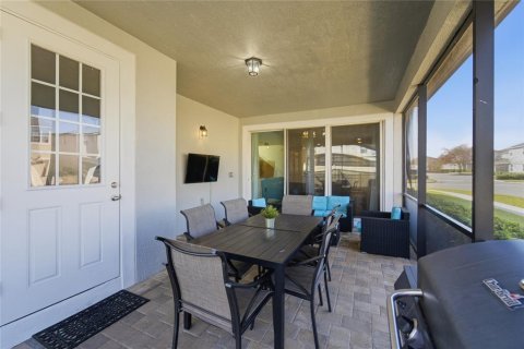 House in SOLARA RESORT in Kissimmee, Florida 7 bedrooms, 328.22 sq.m. № 2105956 - photo 18