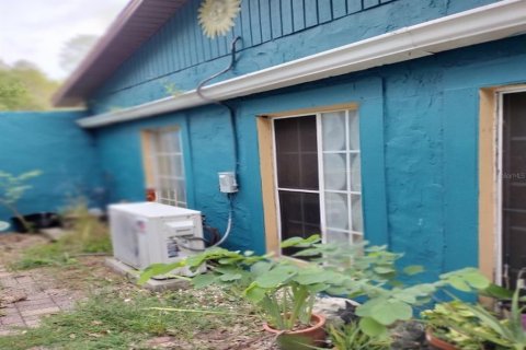 House in Odessa, Florida 3 bedrooms, 179.77 sq.m. № 2220208 - photo 8