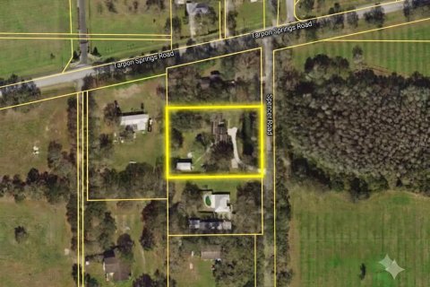 House in Odessa, Florida 3 bedrooms, 179.77 sq.m. № 2220208
