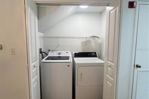 Appartement à louer à Kissimmee, Floride: 2 chambres, 126.35 m2 № 1511894 - photo 9