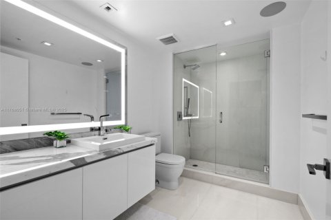 Condo in Sunny Isles Beach, Florida, 4 bedrooms  № 1867567 - photo 21