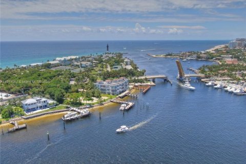 Copropriété à vendre à Lighthouse Point, Floride: 1 chambre, 102.19 m2 № 1979648 - photo 2