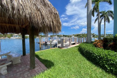 Copropriété à vendre à Lighthouse Point, Floride: 1 chambre, 102.19 m2 № 1979648 - photo 27