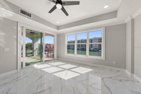 Condo in Clearwater, Florida, 3 bedrooms № 2195379 - photo 7
