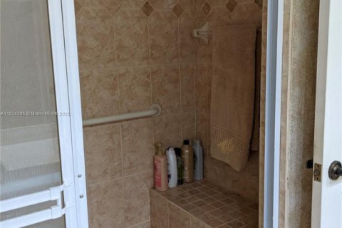 Купить виллу или дом в Хомстед, Флорида 3 спальни, № 1961893 - фото 18