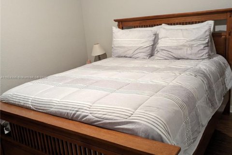 Купить виллу или дом в Хомстед, Флорида 3 спальни, № 1961893 - фото 29