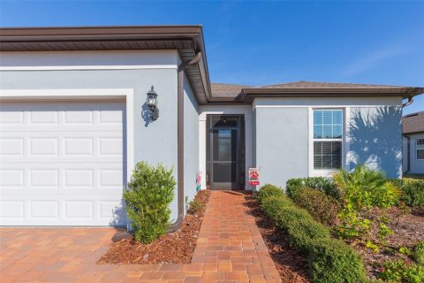 House in Land O' Lakes, Florida 3 bedrooms, 190.82 sq.m. № 1525773 - photo 4