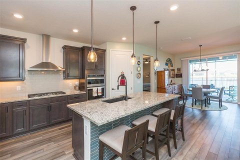 House in Land O' Lakes, Florida 3 bedrooms, 190.82 sq.m. № 1525773 - photo 25