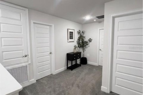 Casa en venta en Dade City, Florida, 4 dormitorios, 204.57 m2 № 2111713 - foto 8