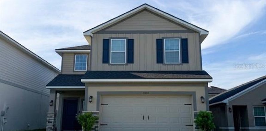 Casa en Dade City, Florida 4 dormitorios, 204.57 m2 № 2111713