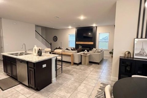 Casa en venta en Dade City, Florida, 4 dormitorios, 204.57 m2 № 2111713 - foto 4