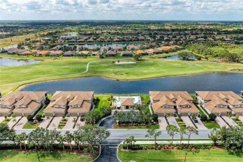 Copropriété à louer à Bradenton, Floride: 2 chambres, 110.93 m2 № 2098896 - photo 5