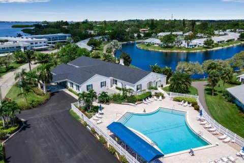 Condo in Bradenton, Florida, 2 bedrooms  № 2150166 - photo 29