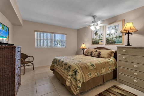 Condo in Bradenton, Florida, 2 bedrooms  № 2150166 - photo 20