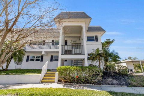 Condo in Bradenton, Florida, 2 bedrooms  № 2150166 - photo 4