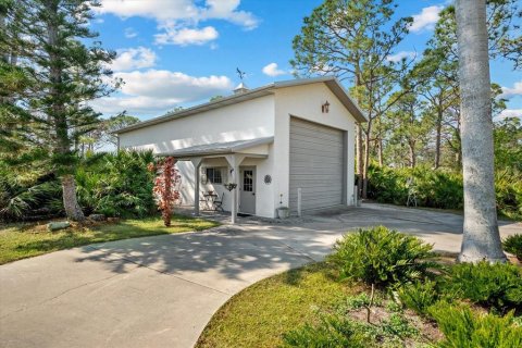House in Venice, Florida 4 bedrooms, 231.33 sq.m. № 1567381 - photo 5