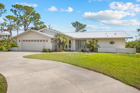 House in Venice, Florida 4 bedrooms, 231.33 sq.m. № 1567381 - photo 3