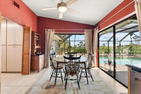 House in Venice, Florida 4 bedrooms, 231.33 sq.m. № 1567381 - photo 25