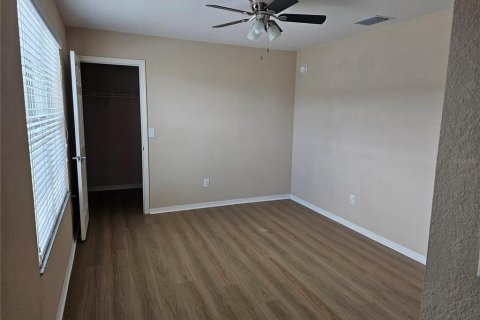 Touwnhouse à louer à Wesley Chapel, Floride: 3 chambres, 153.29 m2 № 2425534 - photo 9
