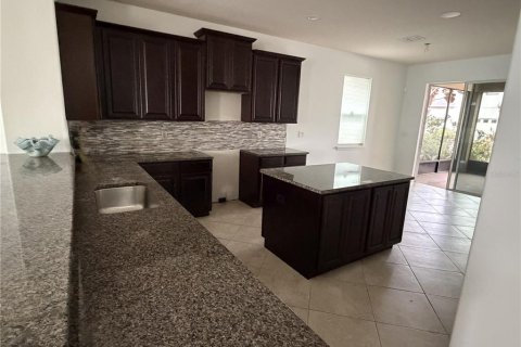 Купить виллу или дом в Киссимми, Флорида 4 комнаты, 215.53м2, № 2143078 - фото 8