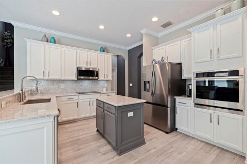 Villa ou maison à vendre à New Port Richey, Floride: 5 chambres, 335.56 m2 № 2234434 - photo 8