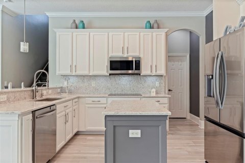 Villa ou maison à vendre à New Port Richey, Floride: 5 chambres, 335.56 m2 № 2234434 - photo 17