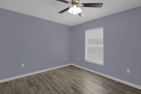 Villa ou maison à vendre à Kissimmee, Floride: 3 chambres, 137.96 m2 № 2147654 - photo 16