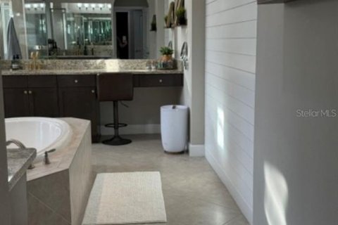 Villa ou maison à vendre à New Port Richey, Floride: 5 chambres, 389.63 m2 № 2406613 - photo 19