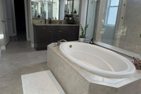 Villa ou maison à vendre à New Port Richey, Floride: 5 chambres, 389.63 m2 № 2406613 - photo 20