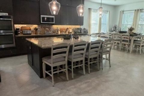 Villa ou maison à vendre à New Port Richey, Floride: 5 chambres, 389.63 m2 № 2406613 - photo 7