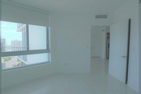 Condominio en alquiler en Miami, Florida, 2 dormitorios, 95.69 m2 № 1890258 - foto 16