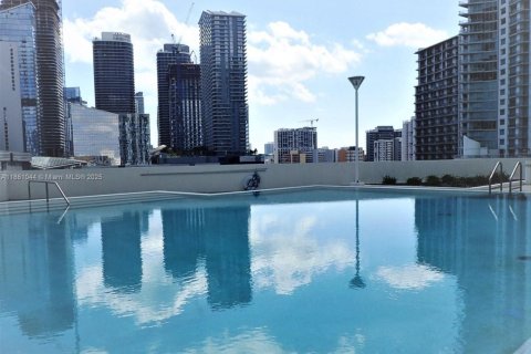 Condominio en alquiler en Miami, Florida, 2 dormitorios, 95.69 m2 № 1890258 - foto 29