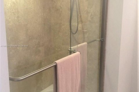 Copropriété à louer à Miami, Floride: 2 chambres, 95.69 m2 № 1890258 - photo 14