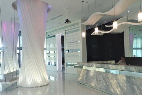Copropriété à louer à Miami, Floride: 2 chambres, 95.69 m2 № 1890258 - photo 21