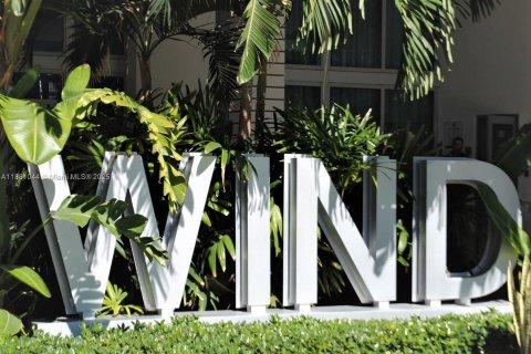 Condominio en alquiler en Miami, Florida, 2 dormitorios, 95.69 m2 № 1890258 - foto 19