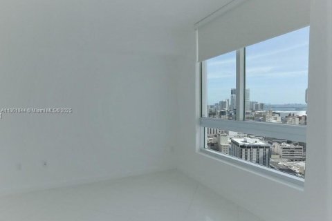 Condominio en alquiler en Miami, Florida, 2 dormitorios, 95.69 m2 № 1890258 - foto 12