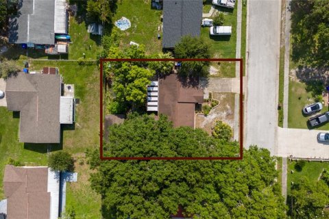 House in Kissimmee, Florida 4 bedrooms, 133.59 sq.m. № 1742841 - photo 22