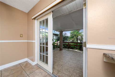 House in Kissimmee, Florida 4 bedrooms, 133.59 sq.m. № 1742841 - photo 8