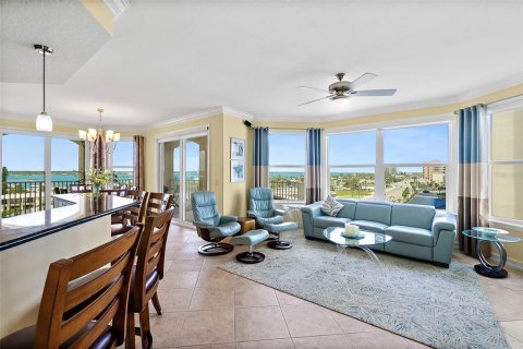 Condominio en venta en Daytona Beach Shores, Florida, 3 dormitorios, 178.84 m2 № 1820790 - foto 3