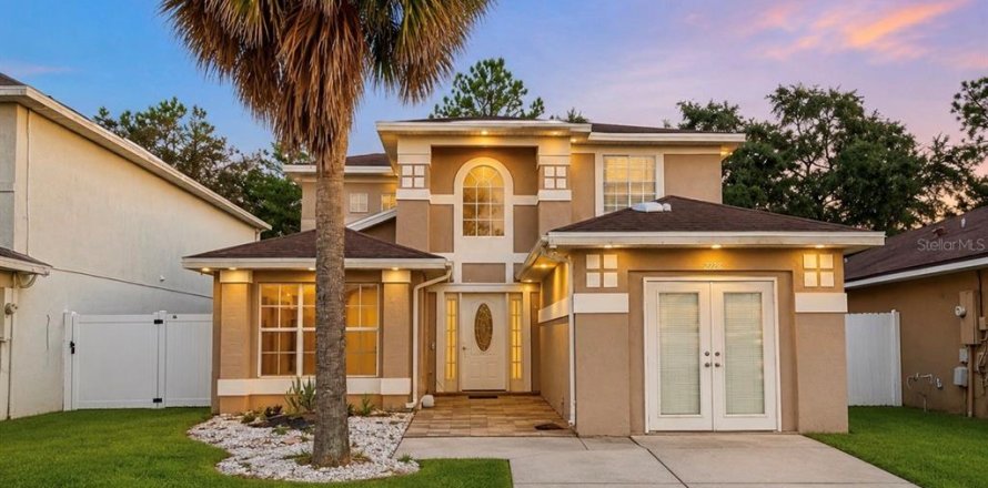 Villa ou maison à Kissimmee, Floride 3 chambres, 148.46 m2 № 2216135